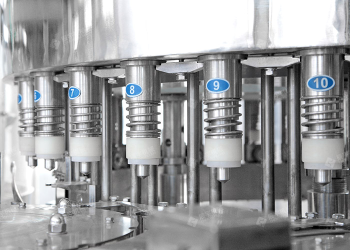 瓶裝水灌裝生產(chǎn)線 瓶裝水灌裝生產(chǎn)線